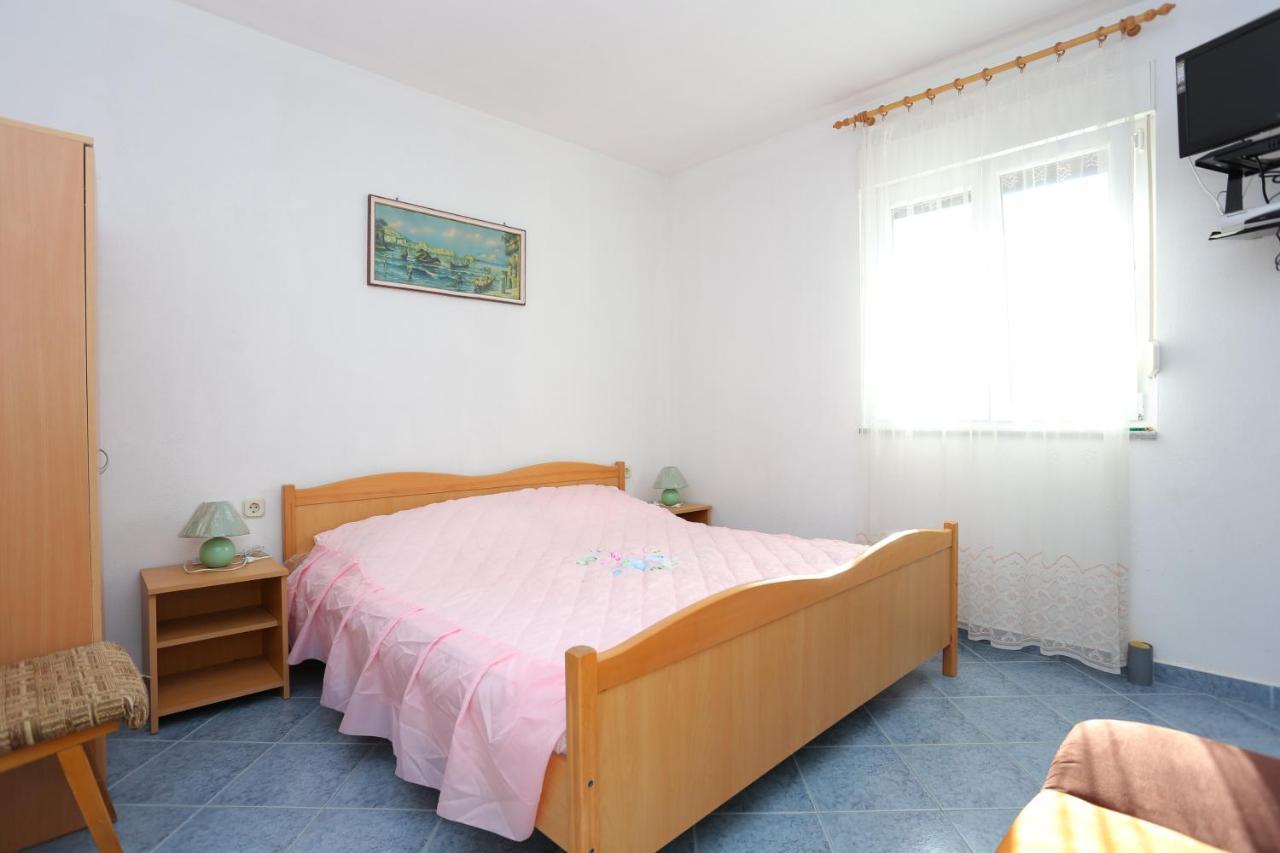 Apartments By The Sea Slatine, Ciovo - 14541 Exterior foto
